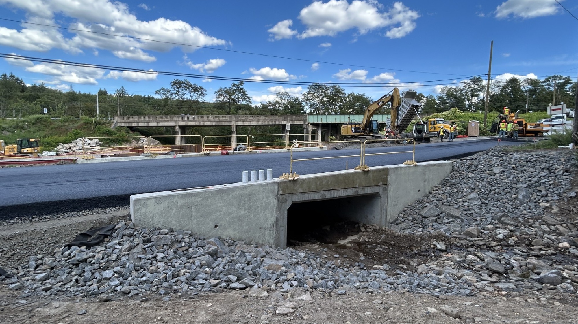 An image of the precast concrete box culvert used as part of a bridge replacement project in Elmhurst Township, Pennsylvania